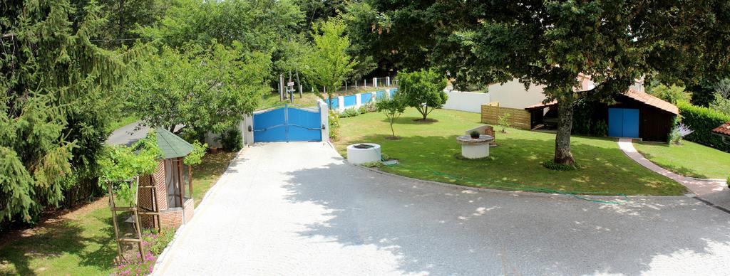 Chambre D'Hotes Au Sargaillon Pouillon Exterior foto